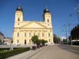 Debrecen: celkový pohled na nejvýznamnější reformovaný kostel v Maďarsku na hlavním náměstí Kossúth tér	30.9.2011	. © Aleš Svoboda