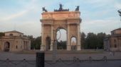 Milano: klasicistní brána Porta Sempione z počátku 19. století na stejnojmenném náměstí	16.8.2012	 © 	Jan Přikryl
