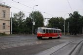 25.08.2013 - Praha: tramvaj T3, linka číslo 1 se blíží k zástavce Vozovna Střešovice © Radek Hořínek