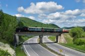 Historický parný vlak na rýchlostnou cestou R1, 10.05.2014, © Marián Rajnoha