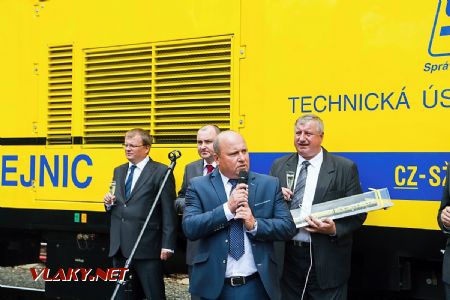 13.6.2017 - Ostrava, Czech Raildays: Petr Sychrovský z TÚDC, první technické informace © Jiří Řechka