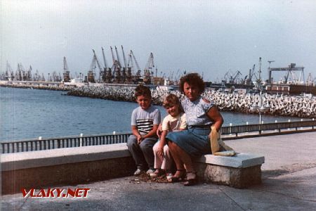 16.06.1988 - Constanta: ''Škoda, že se nemůžeme dostat do přístavu'' © PhDr. Zbyněk Zlinský