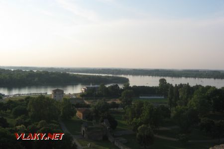 22.6.2017, Sútok riek Dunaj (zľava) a Sáva (zdola) © Oliver Dučák