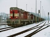 742.143 ČD, 13.2.2004, Hněvčeves, prý nejdelší vlak co tam kdy měli dle výpravčího, © Josef Gargula