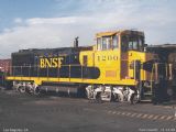 BNSF1200, Burlington Northern and Santa Fe Railway Co. 14.11.1999, Los Angeles, CA, USA. T. Prvá loko Boise MK1200G na LNG pre BNSF© Fasset