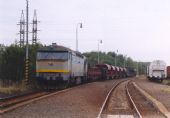 Mn vlak pripravený k odjazdu z V. Krtíša do Lučenca