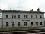 02.07.05 - Bad Brambach: budova neobsazené pohraniční železniční stanice