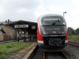 02.07.05 - Schönfeld-Wiesa: Desiro 642.235-6/735-5 jako Os 30011 Chemnitz Hbf - Vejprty končí jízdu (výluka)