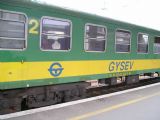 Gyor: Vozeň 2. triedy spoločnosti GySEV vo vlaku Ex 992 do Sopronu
