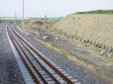 Pezinok - Šenkvice: Napájanie estakády na traťovú koľaj z pezinskej trate