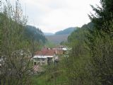 Priehrada Turček sa majestátne týči nad traťou a nad dedinou, © Ing. Juraj Vitkovský