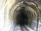 Jeden z kratších tunelov zvnútra, 3.8.2006, Vidkovac, © Jakub Ulaher