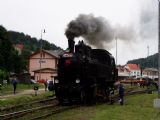 Rychle na vlak a můžeme vyrazit směr Liberec, 423.0145, Tanvald, 12.8.2006, © Jakub Sýkora