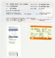 Anglické lístky: veľký je CV7 doručený poštou, oranžový je kúpený na stanici a tretí kus je označenie rezervovaného sedadla, © M. Gono