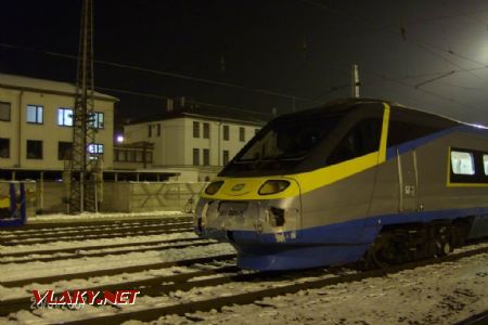 Kamion poškodil na přejezdu Pendolino