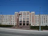 Sídlo Najvyššieho sovietu s Leninom, 9.4.2007, Tiraspol, © Blanka Ulaherová