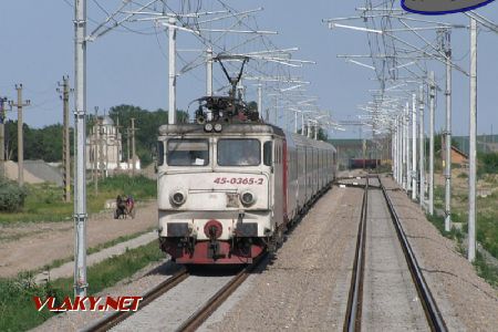 Neuveriteľné projekty modernizácie železníc v Rumunsku