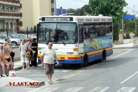 16.06.2007 - Santa Susanna: ''přibližovací'' autobus k místním stanicím (foto z autobusu na letiště) © PhDr. Zbyněk Zlinský