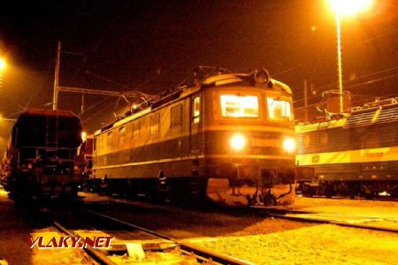 11.8.2007 - 182.134-7 s vlakem štěrku ze Skašova do Polanky nad Odrou v Kojetíně © Rosťa Kolmačka
