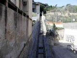 10.06.2007 - Barcelona: dolní povrchový úsek pozemní lanovky Funicular de Montjuïc nad Passeig d'Exposició © PhDr. Zbyněk Zlinský