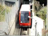 10.06.2007 - Barcelona: dolní povrchový úsek pozemní lanovky Funicular de Montjuïc nad Passeig d'Exposició s vozem č. 1 © PhDr. Zbyněk Zlinský