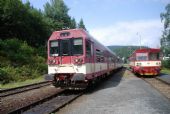 22.8.2007 - Ostružná: 843.031 v čele Sp1702 © Radek Hořínek