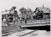 Parní lokomotivy řad 434.0, 310.1 a 354.0 kolem staré točny veselské výtopny na počátku 30. let. Foto: archiv LD Veselí n. M.