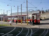 22.09.2007 - vozovna DP Liberec: ranní přípravy - historická tramvaj č. 78 ''Bovera'' a autobus Škoda 706 RO s vlekem Karosa B 40 © PhDr. Zbyněk Zlinský