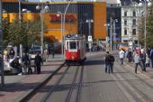 22.09.2007 - Liberec, Fügnerova: historická tramvaj ''Bovera'' č. 78 budí pozornost © Václav Vyskočil