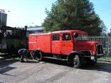 O zásobu vody pro Karolínku se u Voroněže staralo  historické požární auto, 22.9.2007, © Jaroslav Škrdla