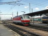 29.09.2007 - Břeclav: 1014.010-1 odstupuje z R 272 Wien Südbahnhof - Brno hl.n. © PhDr. Zbyněk Zlinský