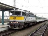 21.03.2007 - Hradec Králové hl.n.: 754.048-7 před odstoupením z R 952 Trutnov - Praha-Smíchov © PhDr. Zbyněk Zlinský