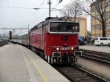 10.04.2007 - Hradec Králové hl.n.: 750.285-9 přijíždí v čele Sp 1950/R 954 Letohrad - Praha-Smíchov © PhDr. Zbyněk Zlinský