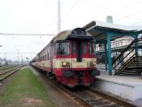 01.04.2004 - Hradec Králové hl.n.: 852.013-2 v čele Sp 1757 z Hronova © PhDr. Zbyněk Zlinský