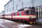 29.12.2004 - Trutnov: 853.007 v depu © Václav Vyskočil