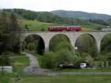 07.05.2005 - Beliansky viadukt:  M 131.1053 + BDlm 6-2083 MDC ŽSR (Studénka 1956) - 1. narodeniny VLAKY.NET © Karel Furiš