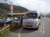 Livigno- minibus čeká před další cestou do Zernezu na centrální zastávce v centru. 05.09.2007© Ing. Jan Přikryl