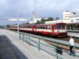 27.08.2006 - Turnov: R 945 Tanvald - Praha hl.n. s 854.002-3 v čele a vozem 056.001-1 za ním, na konci 810.244-4 (Tanvald - Turnov) © PhDr. Zbyněk Zlinský