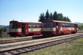 27.04.2007 - Hořice na Šumavě: 810.622 na Os 8104, 810.393 na Os 8105 © Václav Vyskočil