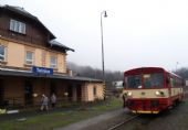 810.340 - žst. Telnice, 07.10.2007, © Radoslav Macháček