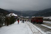 čakanie na križovanie. 15.12. 2007 © Ing. Igor Molnár