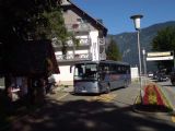 Autobus dopravce Alpetour na lince Bohinjsko jezero, Ukanc - Ljubljana přijíždí do zast. Bohinjsko jezero, Ribčev Laz, 15.7.2007, © Rastislav Štangl