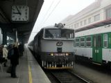 13.02.2008 - Hradec Králové hl.n.: 754.030-5 přiváží R 1952 /956 Letohrad - Praha-Vršovice © PhDr. Zbyněk Zlinský