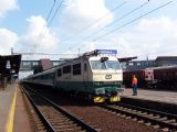 25.09.2004 - Ostrava hl.n.: 151.014-8 ve starém laku v čele Ex 140 ''Detvan'' Zvolen - Praha hl.n. © PhDr. Zbyněk Zlinský