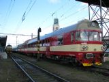 12.03.2008 - Hradec Králové hl.n.: 854.213-6 + 954.203-6 na závěsu R 959/1957 Praha-Vršovice - Letohrad © PhDr. Zbyněk Zlinský