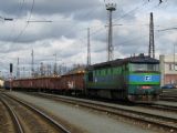 22.03.2008 - Olomouc hl.n.: 751.335-1 přijíždí s nákladním vlakem