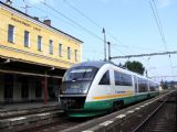 Motorová jednotka Desiro Vogtlandbahn (02.07.2005 - Františkovy Lázně: VT 02 jako mezistátní osobní vlak) © PhDr. Zbyněk Zlinský