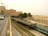 8.4.2008 - Agrigento Centrale, pohled na nástupiště z úrovně nad terénem © Jiří Mazal