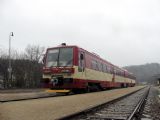 09.04.2005 - Zastávka u Brna: jednotka 835.001-9+835.201-5 jako Os 4812 z Brna © PhDr. Zbyněk Zlinský