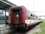 26.05.2007 - Hradec Králové hl.n.: poslední vůz své řady, 043.032-2 (Studénka 95489/1997) na konci R 983 Liberec - Pardubice © PhDr. Zbyněk Zlinský